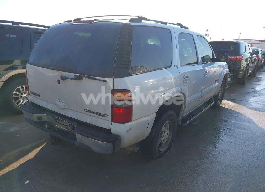 Photo 4 of 2002 Chevrolet Tahoe LT (VIN 1GNEK13Z02J214068)