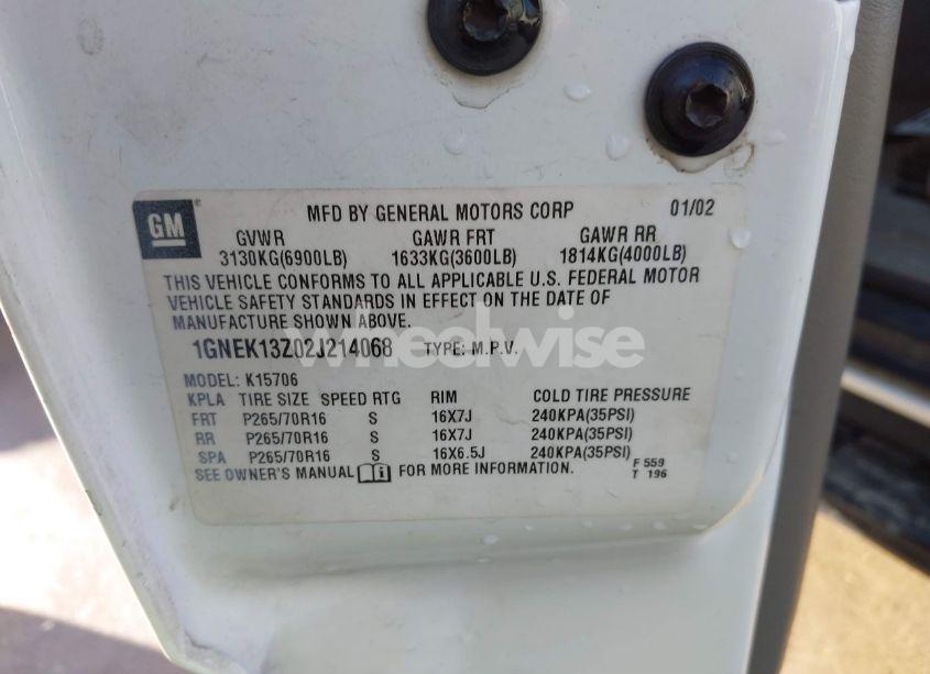 Photo 9 of 2002 Chevrolet Tahoe LT (VIN 1GNEK13Z02J214068)