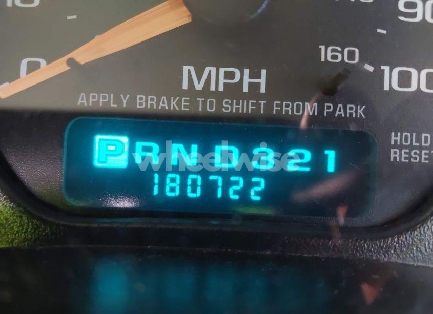 Photo 15 of 2002 Chevrolet Tahoe LT (VIN 1GNEK13Z02J222686)