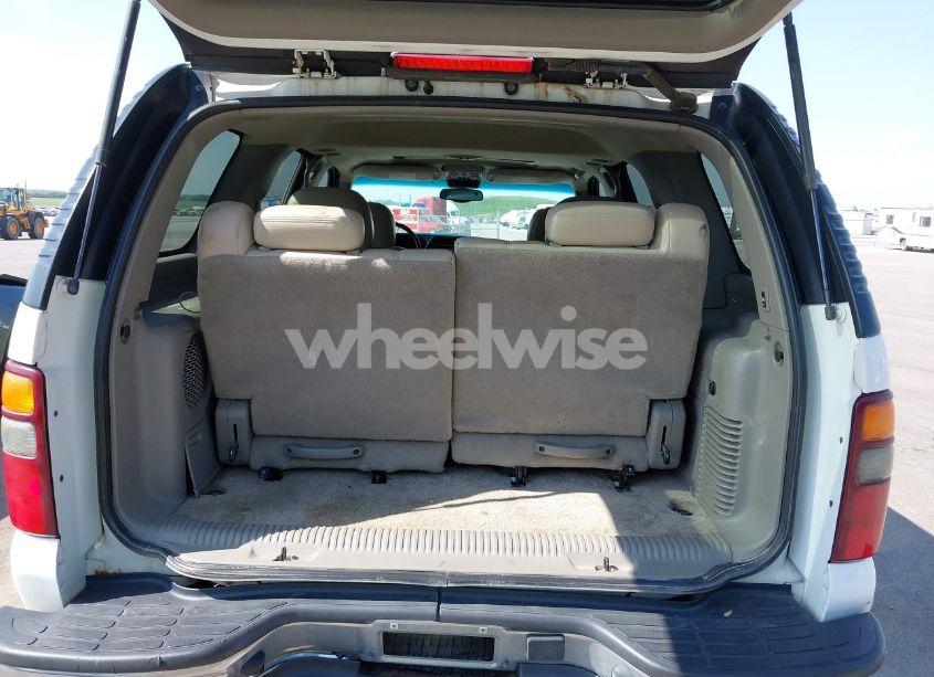 Photo 17 of 2002 Chevrolet Tahoe LT (VIN 1GNEK13Z02J222686)