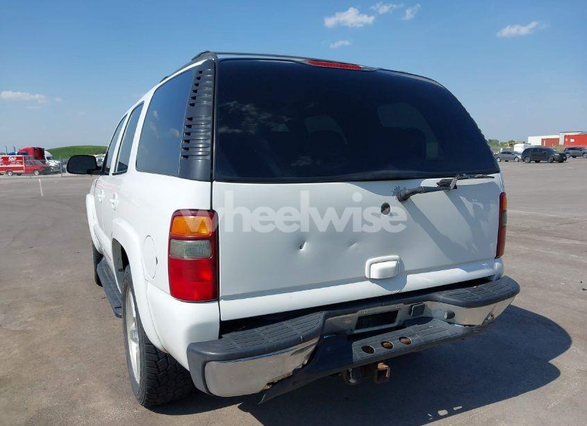 Photo 6 of 2002 Chevrolet Tahoe LT (VIN 1GNEK13Z02J222686)