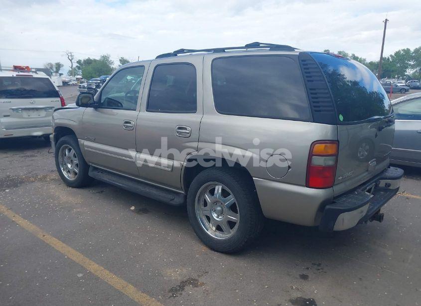 Photo 3 of 2002 Chevrolet Tahoe LT (VIN 1GNEK13Z02J225944)