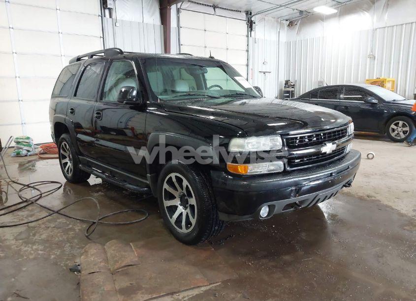 2002 Chevrolet Tahoe Z71 (VIN 1GNEK13Z02R286289) main photo