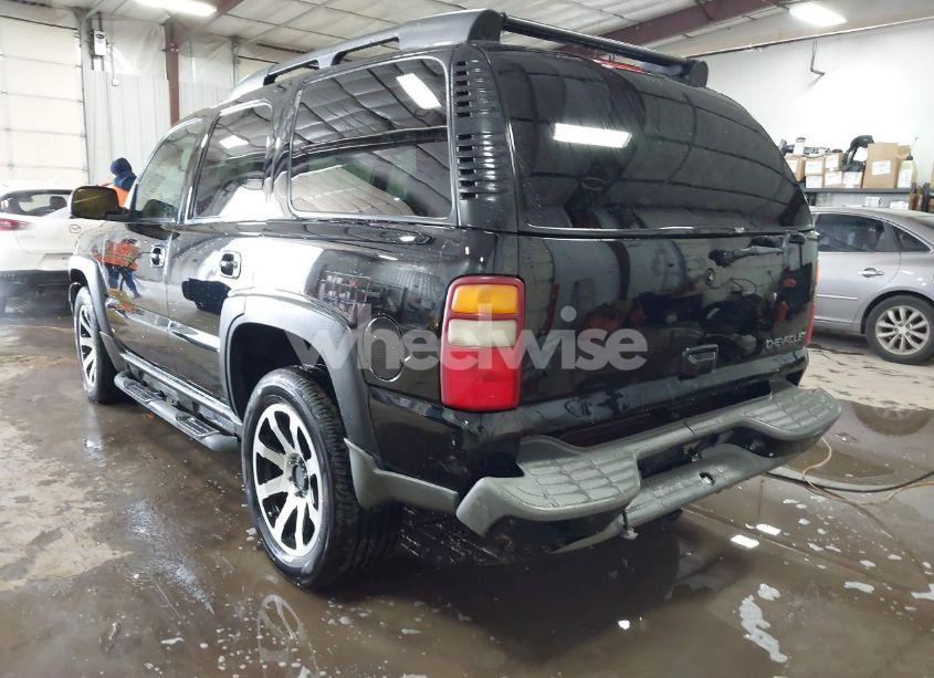 Photo 3 of 2002 Chevrolet Tahoe Z71 (VIN 1GNEK13Z02R286289)