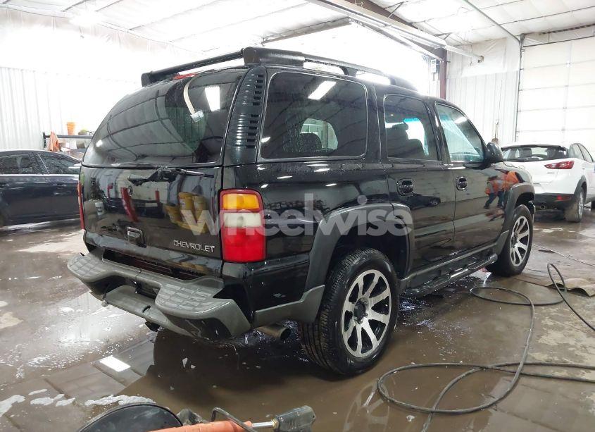 Photo 4 of 2002 Chevrolet Tahoe Z71 (VIN 1GNEK13Z02R286289)