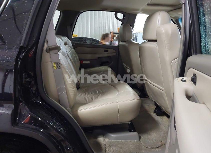 Photo 8 of 2002 Chevrolet Tahoe Z71 (VIN 1GNEK13Z02R286289)