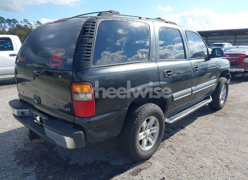 Photo 4 of 2003 Chevrolet Tahoe LT (VIN 1GNEK13Z03J214623)