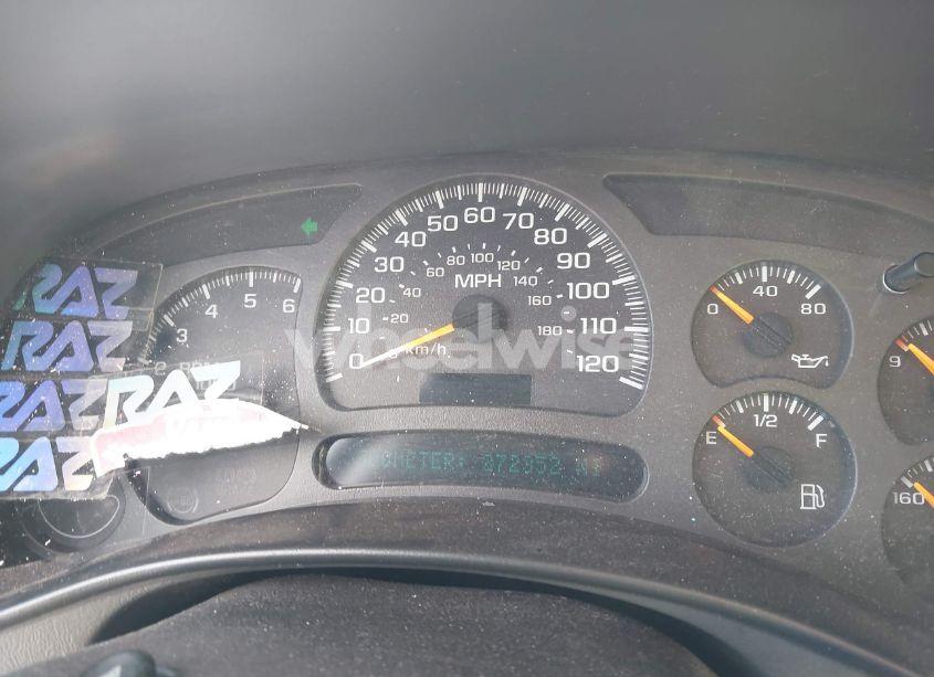 Photo 7 of 2003 Chevrolet Tahoe LT (VIN 1GNEK13Z03J214623)