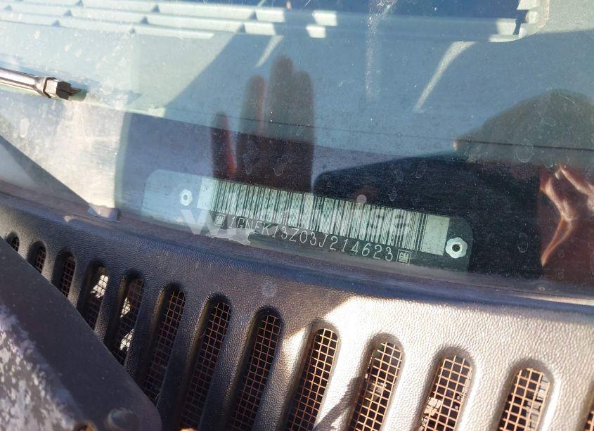 Photo 9 of 2003 Chevrolet Tahoe LT (VIN 1GNEK13Z03J214623)