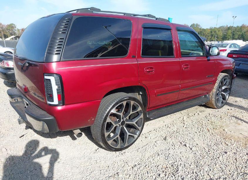 Photo 4 of 2003 Chevrolet Tahoe LT (VIN 1GNEK13Z03R222609)