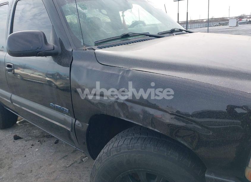 Photo 12 of 2003 Chevrolet Tahoe LT (VIN 1GNEK13Z03R314206)