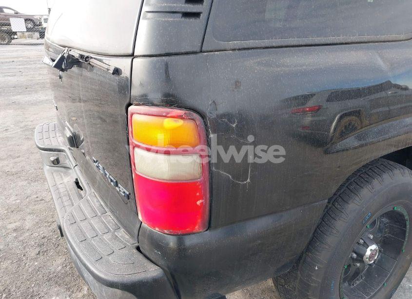 Photo 14 of 2003 Chevrolet Tahoe LT (VIN 1GNEK13Z03R314206)