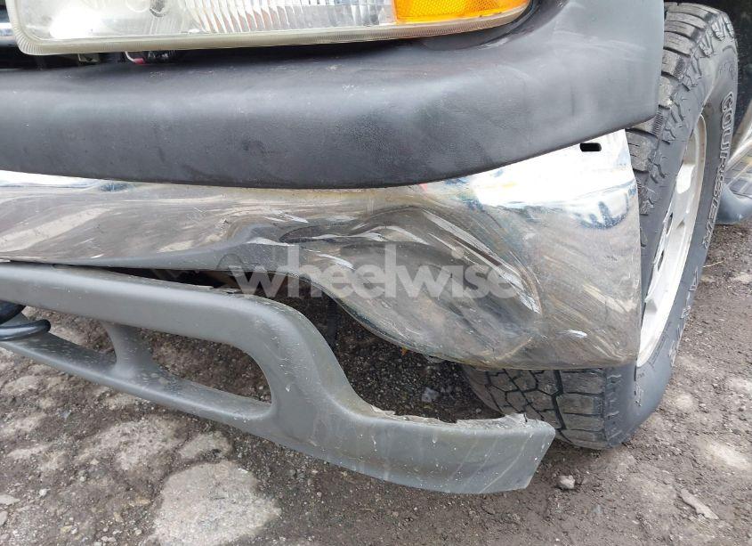 Photo 19 of 2004 Chevrolet Tahoe LS (VIN 1GNEK13Z04J271034)