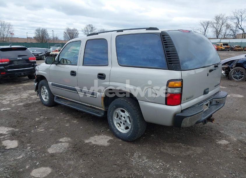 Photo 3 of 2004 Chevrolet Tahoe LS (VIN 1GNEK13Z04J271034)