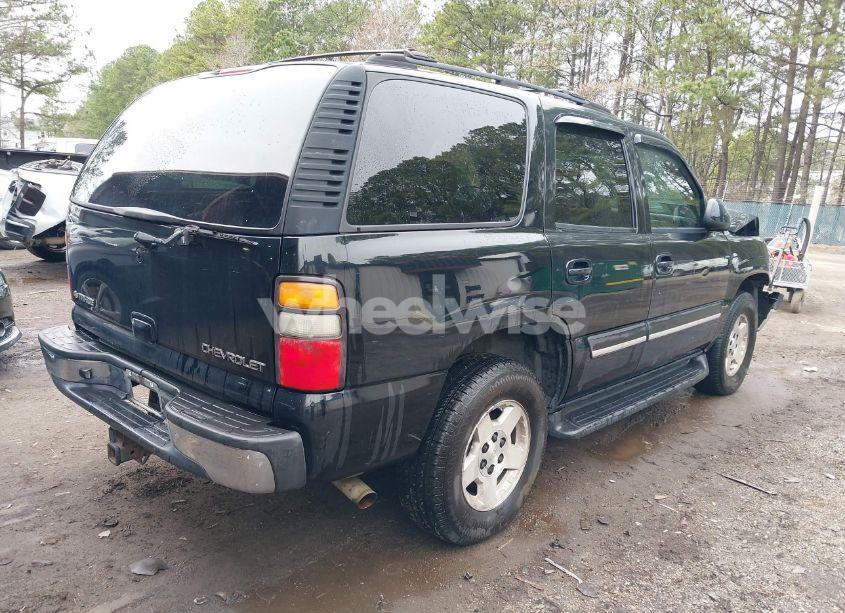 Photo 4 of 2004 Chevrolet Tahoe LT (VIN 1GNEK13Z04R252744)