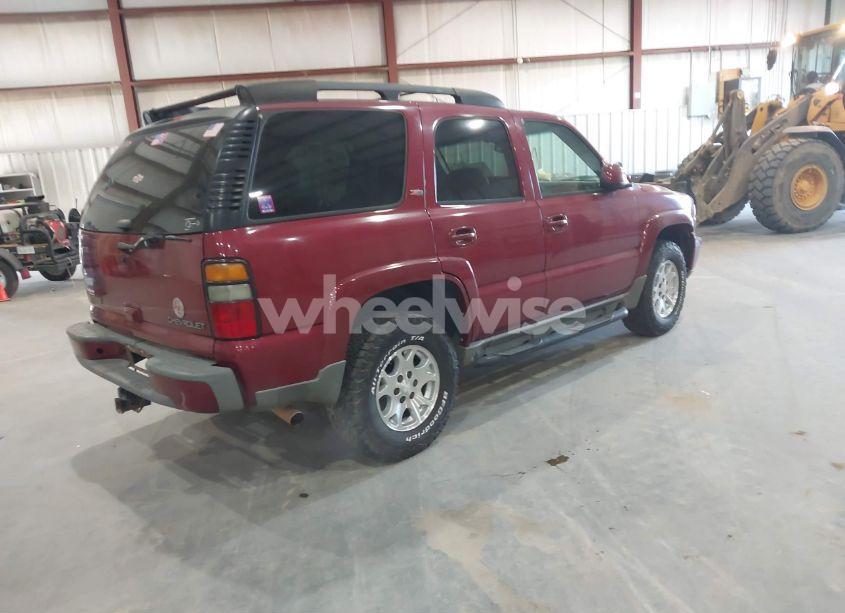 Photo 4 of 2005 Chevrolet Tahoe Z71 (VIN 1GNEK13Z05R271098)