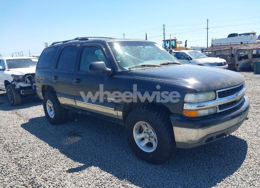 2002 Chevrolet Tahoe LT (VIN 1GNEK13Z12J161929) main photo