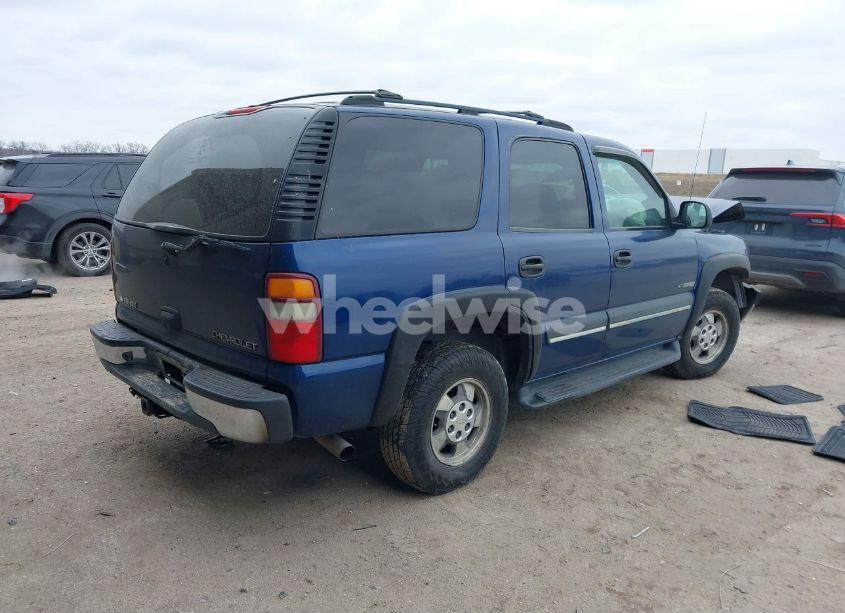 Photo 4 of 2002 Chevrolet Tahoe LS (VIN 1GNEK13Z12J320142)