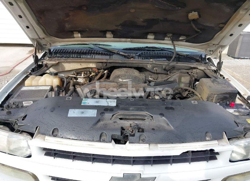 Photo 10 of 2002 Chevrolet Tahoe Z71 (VIN 1GNEK13Z12R228997)