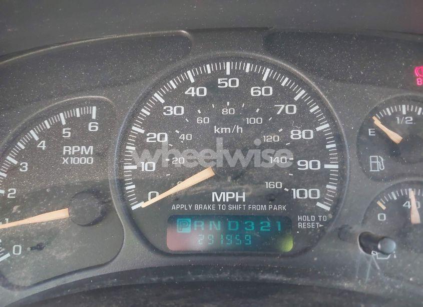 Photo 7 of 2002 Chevrolet Tahoe Z71 (VIN 1GNEK13Z12R228997)