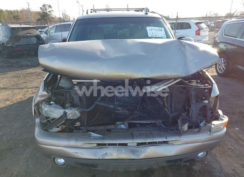 Photo 6 of 2002 Chevrolet Tahoe Z71 (VIN 1GNEK13Z12R308204)