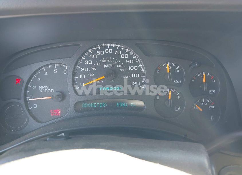 Photo 7 of 2003 Chevrolet Tahoe LT (VIN 1GNEK13Z13J154786)