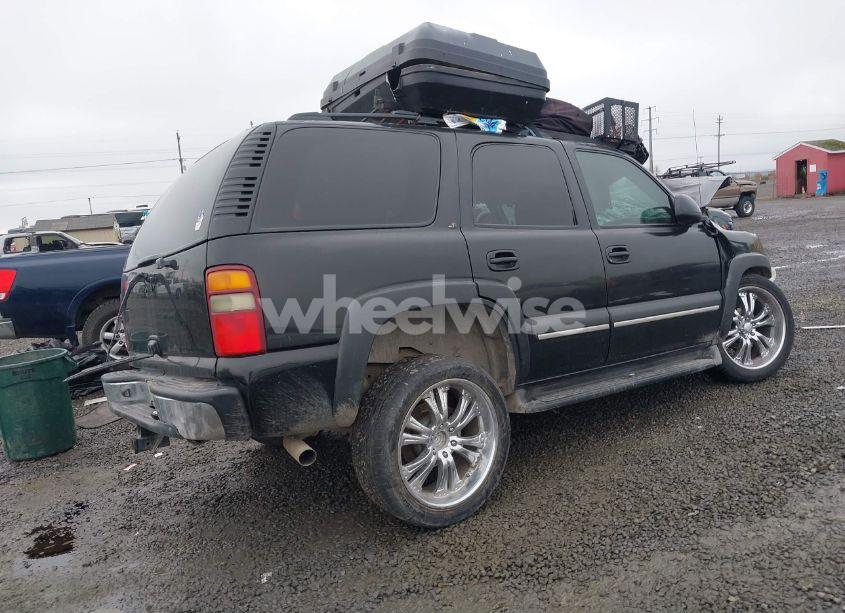 Photo 4 of 2003 Chevrolet Tahoe LT (VIN 1GNEK13Z13J272935)