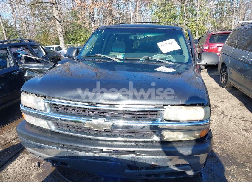 Photo 12 of 2003 Chevrolet Tahoe LS (VIN 1GNEK13Z13R176465)
