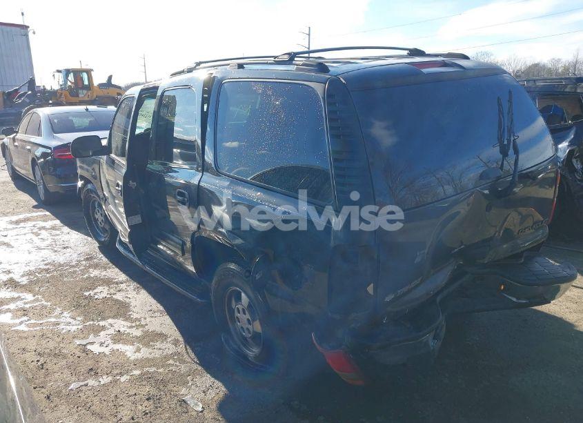 Photo 6 of 2003 Chevrolet Tahoe LS (VIN 1GNEK13Z13R176465)