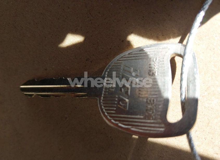 Photo 11 of 2003 Chevrolet Tahoe LS (VIN 1GNEK13Z13R243498)