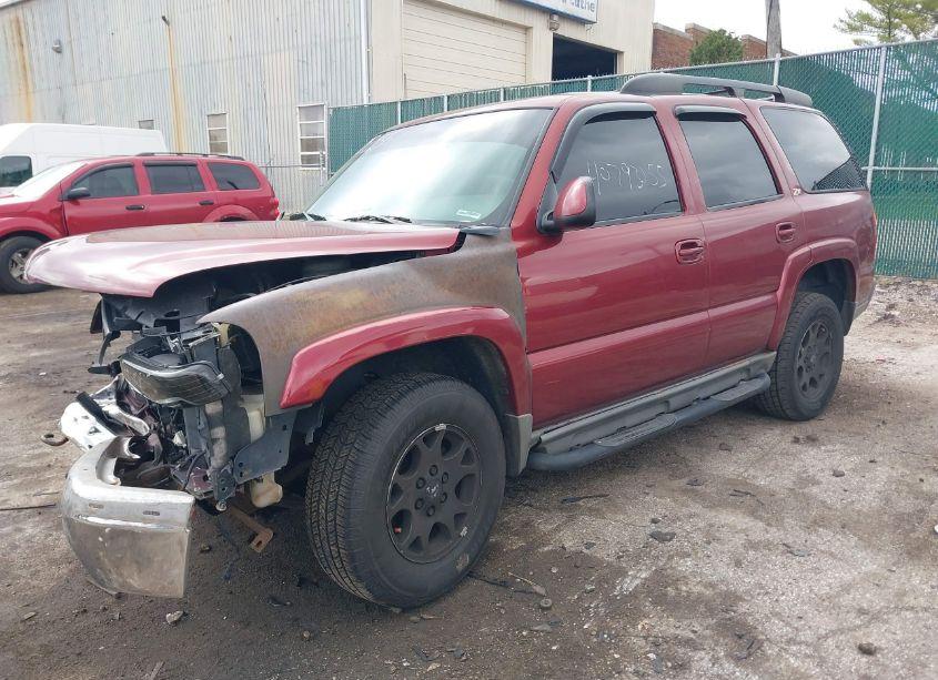 Photo 2 of 2003 Chevrolet Tahoe Z71 (VIN 1GNEK13Z13R243940)