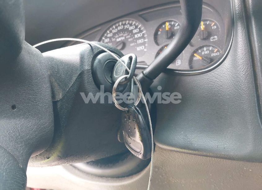 Photo 11 of 2004 Chevrolet Tahoe LT (VIN 1GNEK13Z14J167667)