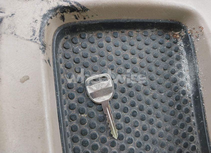 Photo 11 of 2004 Chevrolet Tahoe LT (VIN 1GNEK13Z14R150420)