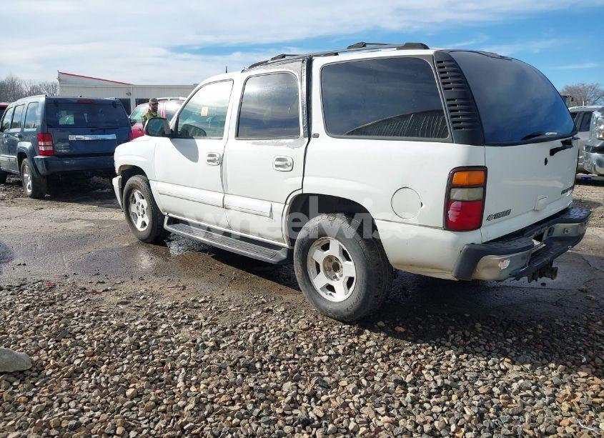 Photo 3 of 2004 Chevrolet Tahoe LT (VIN 1GNEK13Z14R150420)