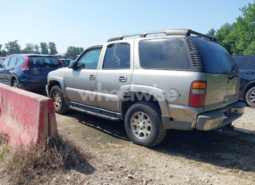 Photo 3 of 2002 Chevrolet Tahoe Z71 (VIN 1GNEK13Z22R196576)