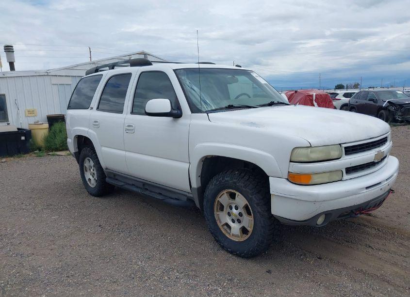 2002 Chevrolet Tahoe Z71 (VIN 1GNEK13Z22R305070) main photo
