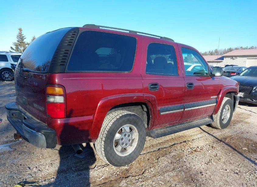 Photo 4 of 2003 Chevrolet Tahoe LS (VIN 1GNEK13Z23J200562)