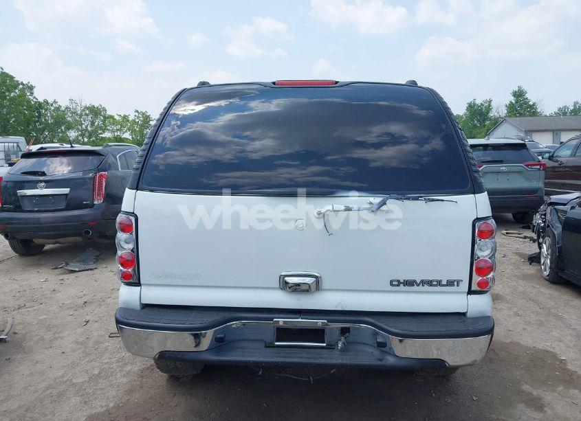 Photo 16 of 2003 Chevrolet Tahoe LT (VIN 1GNEK13Z23J236168)