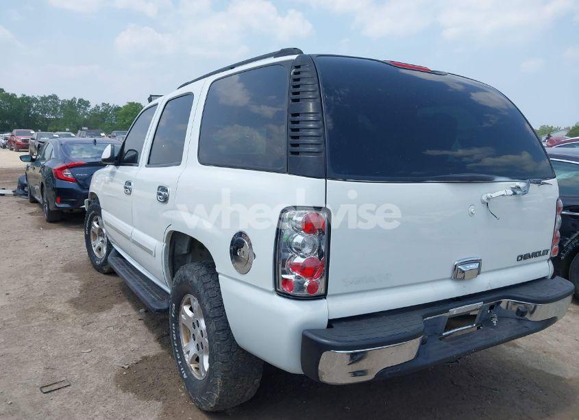 Photo 3 of 2003 Chevrolet Tahoe LT (VIN 1GNEK13Z23J236168)