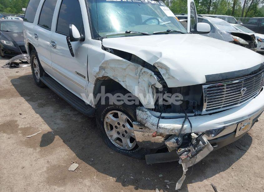 Photo 6 of 2003 Chevrolet Tahoe LT (VIN 1GNEK13Z23J236168)