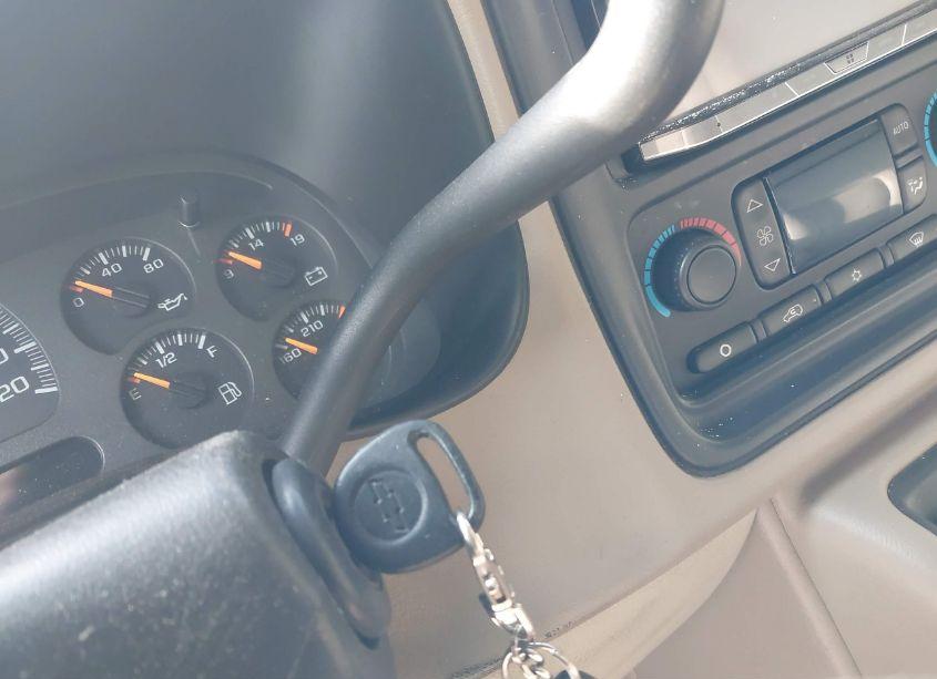 Photo 11 of 2003 Chevrolet Tahoe LT (VIN 1GNEK13Z23J294622)