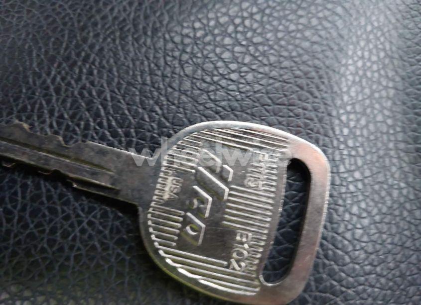 Photo 11 of 2003 Chevrolet Tahoe LT (VIN 1GNEK13Z23R120275)