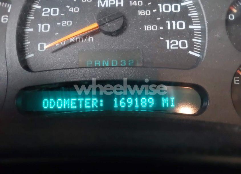 Photo 7 of 2003 Chevrolet Tahoe LT (VIN 1GNEK13Z23R120275)