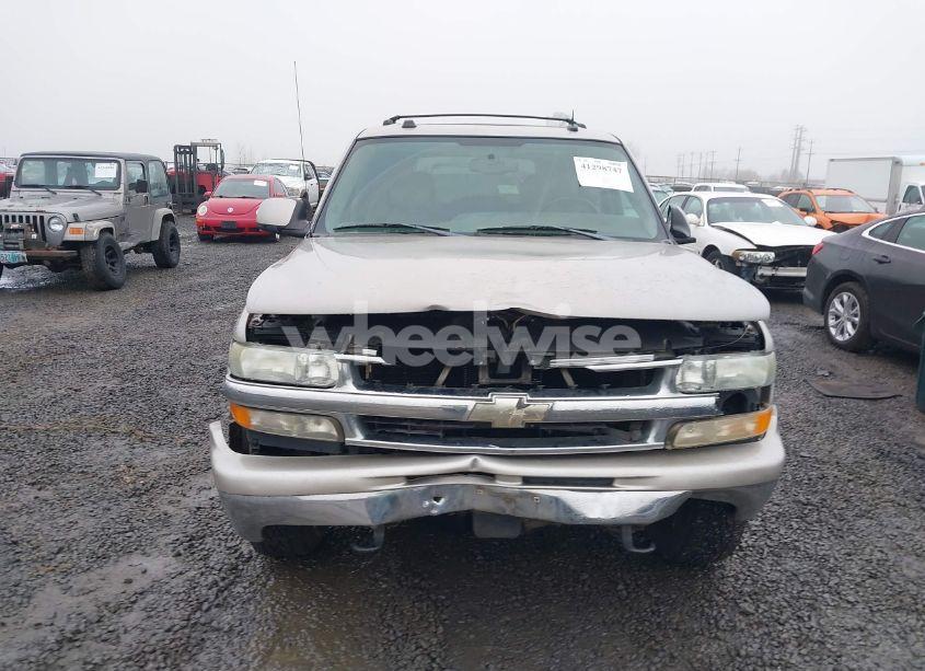Photo 12 of 2004 Chevrolet Tahoe LT (VIN 1GNEK13Z24J192013)