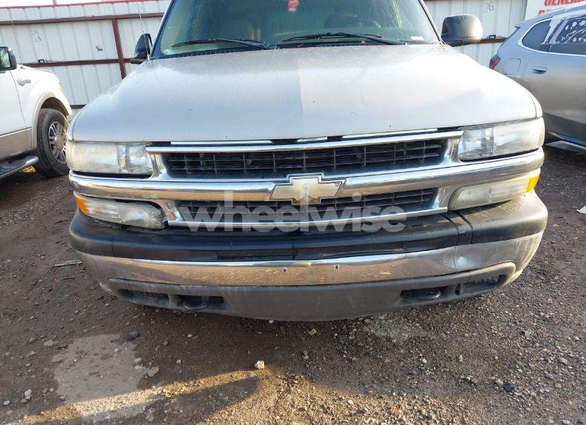 Photo 14 of 2005 Chevrolet Tahoe LS (VIN 1GNEK13Z25J219681)