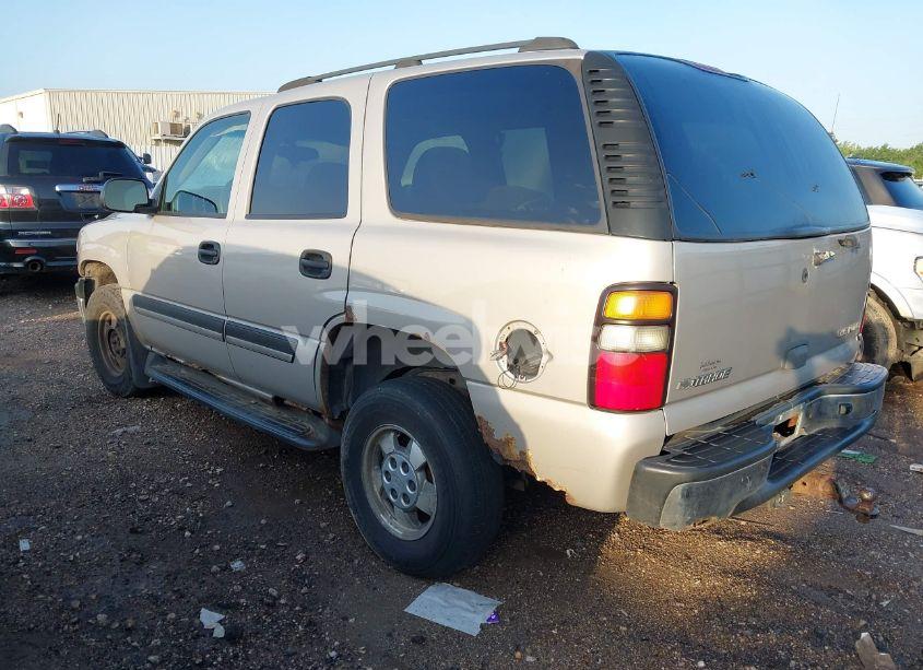 Photo 3 of 2005 Chevrolet Tahoe LS (VIN 1GNEK13Z25J219681)