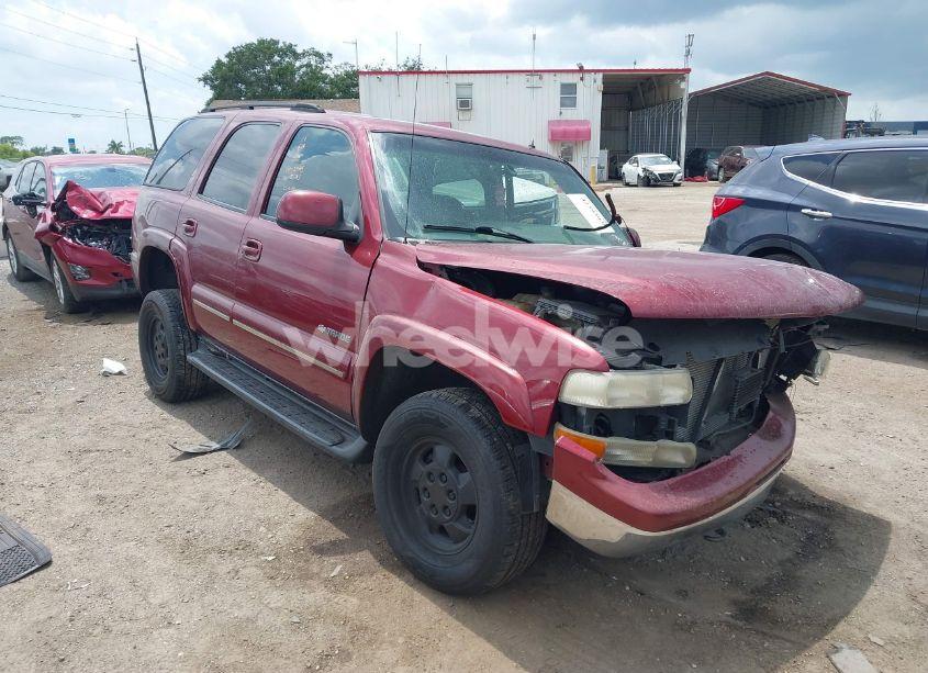 2002 Chevrolet Tahoe LT (VIN 1GNEK13Z32J227445) main photo