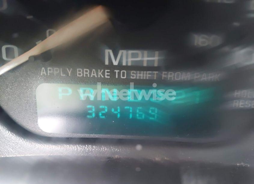Photo 16 of 2002 Chevrolet Tahoe LT (VIN 1GNEK13Z32J227445)