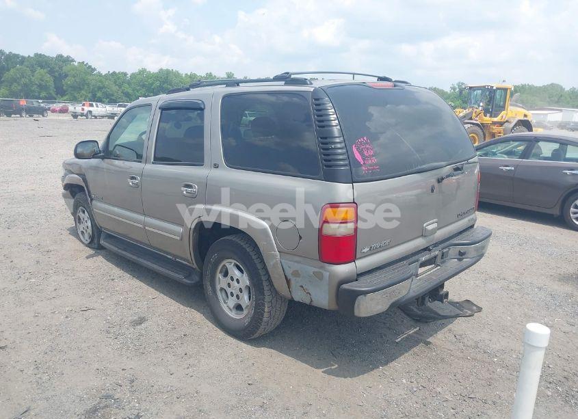 Photo 3 of 2002 Chevrolet Tahoe LT (VIN 1GNEK13Z32R322993)