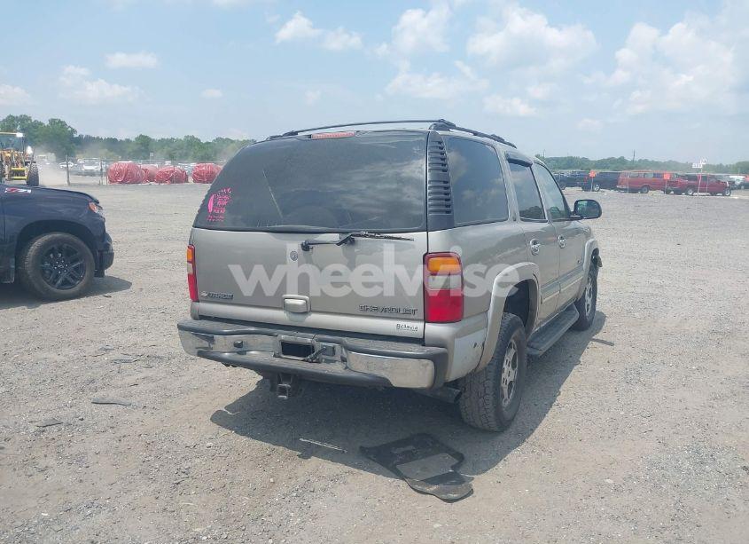 Photo 4 of 2002 Chevrolet Tahoe LT (VIN 1GNEK13Z32R322993)